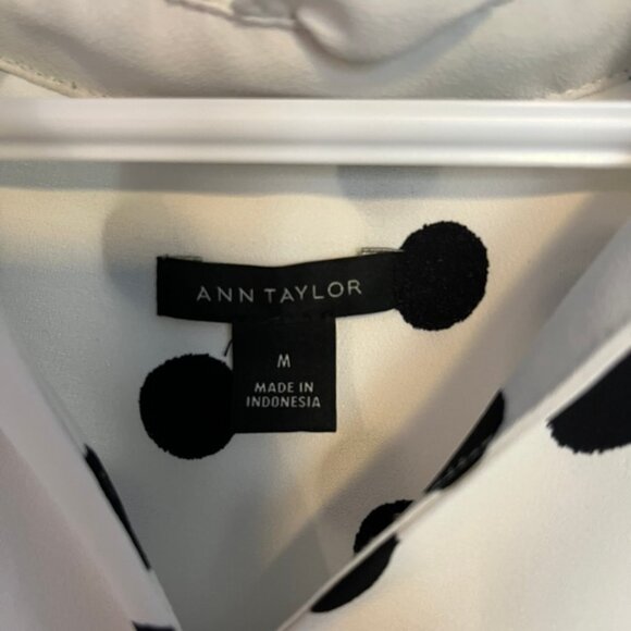Ann Taylor White Polka Dot Blouse – Classic Professional Button-Down Top - Picture 3 of 4